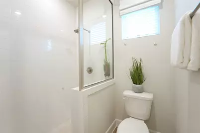 2704 Grand Fountains Drive #E, Houston, TX 77054 - Photo 10