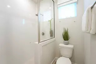 2704 Grand Fountains Dr, Houston, TX 77054 - Photo 10