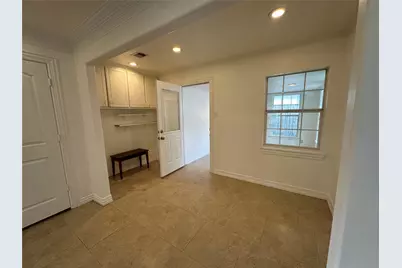 8522 Westview Drive, Houston, TX 77055 - Photo 12