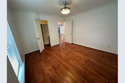 8522 Westview Drive, Houston, TX 77055 - Photo 20