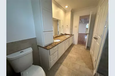 8522 Westview Drive, Houston, TX 77055 - Photo 18