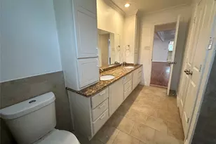 8522 Westview Dr, Houston, TX 77055 - Photo 18