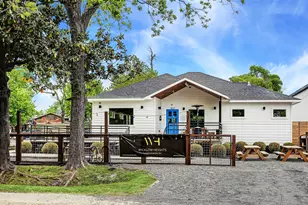 1110 W 25th St, Houston, TX 77008 - Photo 32