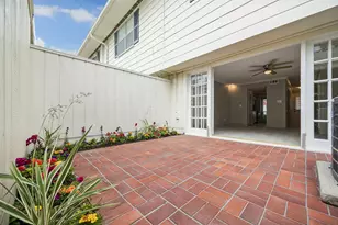 12751 Huntingwick Dr, Houston, TX 77024 - Photo 14