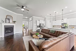 2006 Laurie Darlin Dr, Conroe, TX 77384 - Photo 10