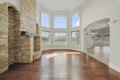 8334 Galler Road, Richmond, TX 77469 - Photo 6