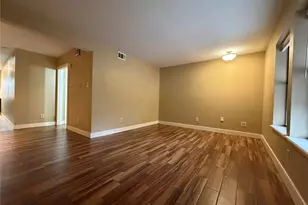 1901 Brun St, Houston, TX 77019 - Photo 2