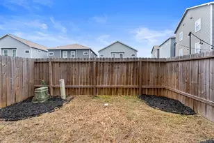 4908 Paradigm Ln, Spring, TX 77379 - Photo 16
