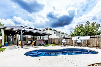 10880 S Lake Mist Ln, Willis, TX 77318 - Photo 2