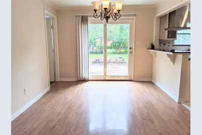 5559 Aspen Street, Bellaire, TX 77401 - Photo 6