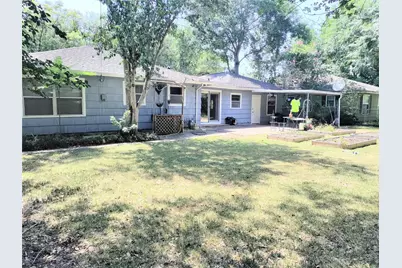 5559 Aspen Street, Bellaire, TX 77401 - Photo 12