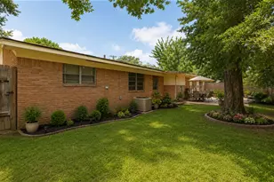 101 S Woodsway St E, Conroe, TX 77301 - Photo 14