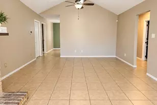 21311 Greenham Dr, Spring, TX 77388 - Photo 4