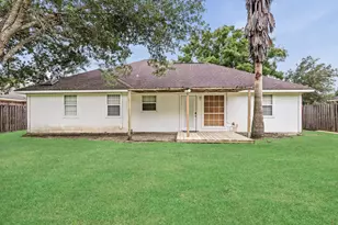 7250 Hidden Valley Dr, Beaumont, TX 77708 - Photo 28