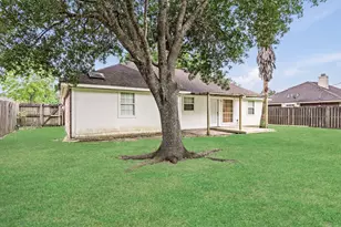 7250 Hidden Valley Dr, Beaumont, TX 77708 - Photo 30