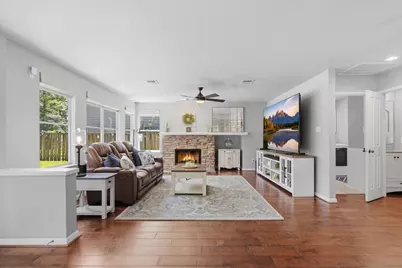 106 Autumn Branch Drive, The Woodlands, TX 77382 - Photo 10