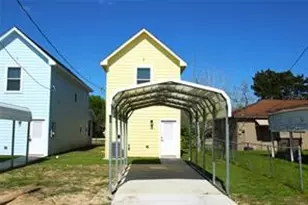 919 N Avenue C, Freeport, TX 77541 - Photo 18