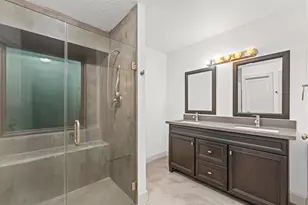 29 S High Oaks Cir, Spring, TX 77380 - Photo 12