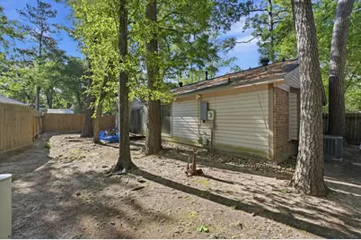 29 S High Oaks Circle, The Woodlands, TX 77380 - Photo 18