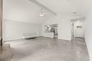 29 S High Oaks Cir, Spring, TX 77380 - Photo 4