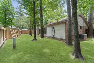 29 S High Oaks Cir, Spring, TX 77380 - Photo 20