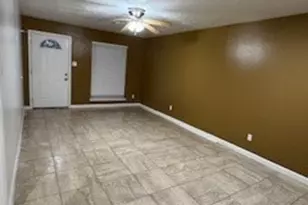 8935 Dirby St, Houston, TX 77075 - Photo 2