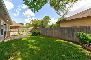 314 Clear Creek Ave, League City, TX 77573 - Photo 30