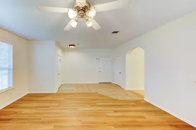 314 Clear Creek Avenue, League City, TX 77573 - Photo 8