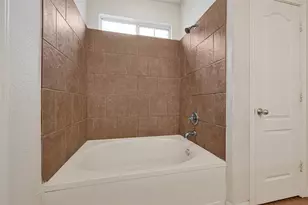 9429 Lambright Rd, Houston, TX 77075 - Photo 18