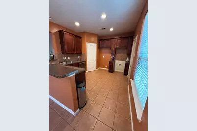 9429 Lambright Road, Houston, TX 77075 - Photo 8