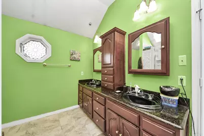 15731 Oak Mountain Drive, Houston, TX 77095 - Photo 32