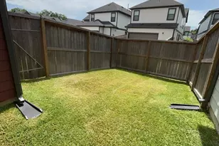 1542 Park Path Dr, Missouri City, TX 77459 - Photo 12