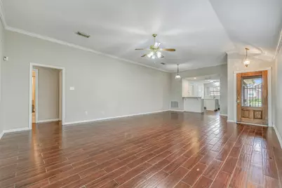 206 Live Oak Lane, Friendswood, TX 77546 - Photo 8