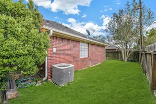 206 Live Oak Ln, Friendswood, TX 77546 - Photo 30
