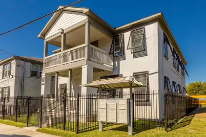 215 N Milby Street #1, Houston, TX 77003 - Photo 2