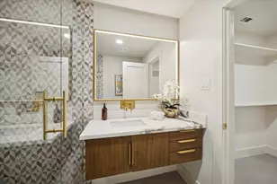3210 Freshmeadows Dr, Houston, TX 77063 - Photo 22
