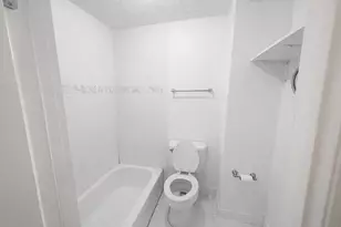 7406 St Louis St, Houston, TX 77028 - Photo 10