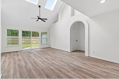 23 Cedar Chase Place, The Woodlands, TX 77381 - Photo 6