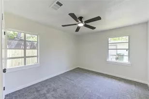 4914 Pershing St, Houston, TX 77033 - Photo 16