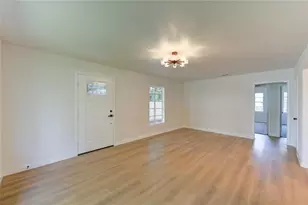 4914 Pershing St, Houston, TX 77033 - Photo 8