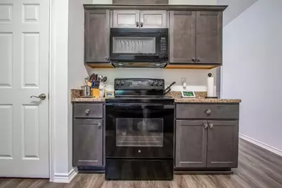 208 County Road 308, Cleveland, TX 77327 - Photo 10