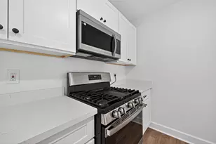 1609 N Pacific St, Conroe, TX 77301 - Photo 10