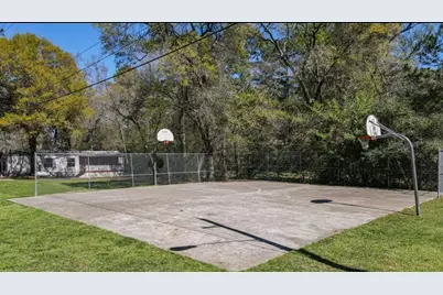 14245 E Ravine, Willis, TX 77318 - Photo 22