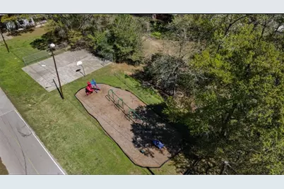 14245 E Ravine, Willis, TX 77318 - Photo 20