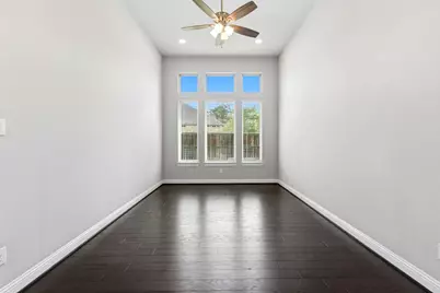 2021 Green Terrace Lane, Pinehurst, TX 77362 - Photo 10