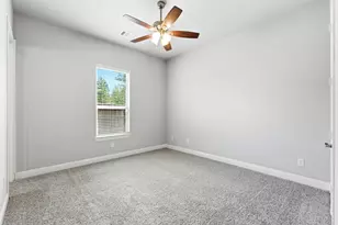 2021 Green Terrace Ln, Pinehurst, TX 77362 - Photo 36