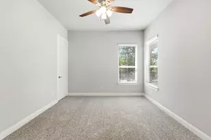 2021 Green Terrace Ln, Pinehurst, TX 77362 - Photo 34