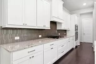 2021 Green Terrace Ln, Pinehurst, TX 77362 - Photo 16