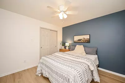9889 Hyacinth Way, Conroe, TX 77385 - Photo 26