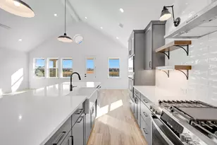 2418 Good Morrow Dr, Rosenberg, TX 77471 - Photo 8